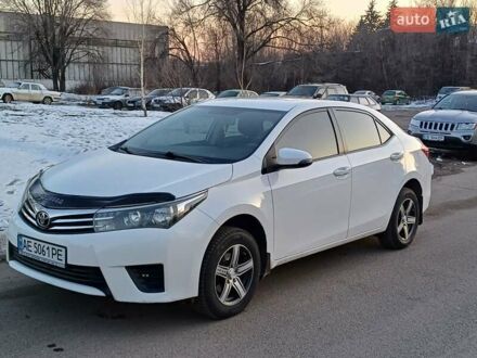 Белый Тойота Королла, объемом двигателя 1.33 л и пробегом 138 тыс. км за 9000 $, фото 1 на Automoto.ua