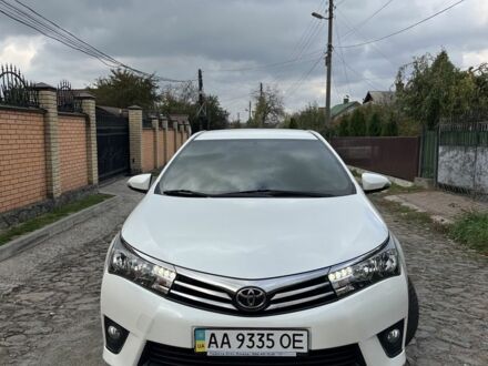 Белый Тойота Королла, объемом двигателя 1.6 л и пробегом 142 тыс. км за 12200 $, фото 1 на Automoto.ua