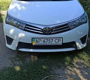 Белый Тойота Королла, объемом двигателя 1.33 л и пробегом 133 тыс. км за 9000 $, фото 1 на Automoto.ua