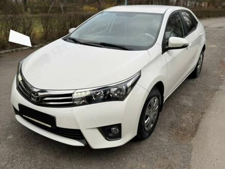 Белый Тойота Королла, объемом двигателя 1.33 л и пробегом 155 тыс. км за 10500 $, фото 1 на Automoto.ua