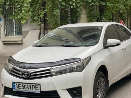 Білий Тойота Королла, об'ємом двигуна 0 л та пробігом 147 тис. км за 10500 $, фото 1 на Automoto.ua