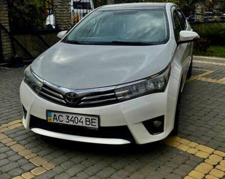 Белый Тойота Королла, объемом двигателя 1.6 л и пробегом 120 тыс. км за 12500 $, фото 1 на Automoto.ua