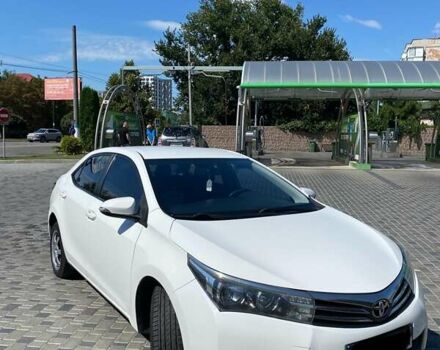 Білий Тойота Королла, об'ємом двигуна 1.6 л та пробігом 240 тис. км за 8900 $, фото 1 на Automoto.ua