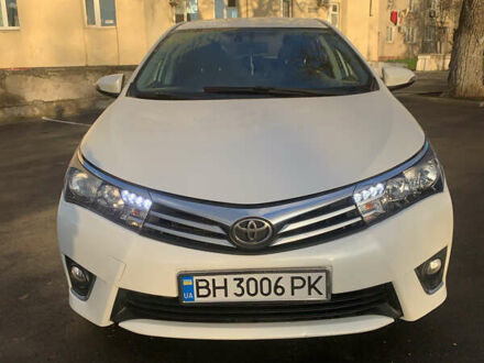 Белый Тойота Королла, объемом двигателя 1.6 л и пробегом 200 тыс. км за 10000 $, фото 1 на Automoto.ua