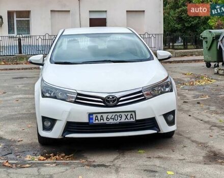 Білий Тойота Королла, об'ємом двигуна 1.6 л та пробігом 227 тис. км за 8900 $, фото 1 на Automoto.ua