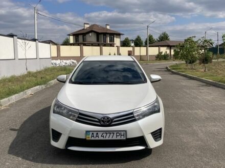 Тойота Королла 2014 в Броварах на Automoto.ua Белый Тойота Королла, объемом двигателя 1.6 л и пробегом 77 тыс. км за 11900 $, фото 1 на Automoto.ua