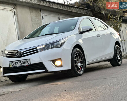 Белый Тойота Королла, объемом двигателя 1.6 л и пробегом 94 тыс. км за 14500 $, фото 1 на Automoto.ua