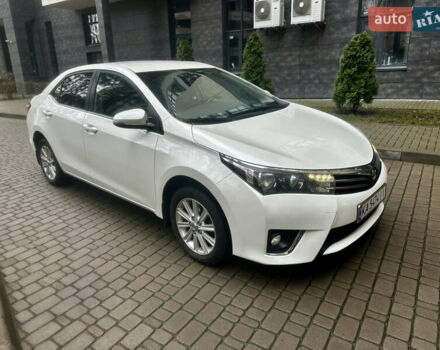 Білий Тойота Королла, об'ємом двигуна 1.6 л та пробігом 168 тис. км за 11400 $, фото 1 на Automoto.ua