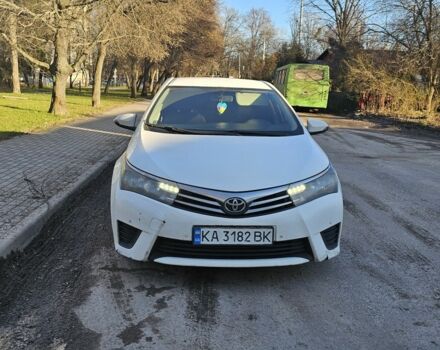 Білий Тойота Королла, об'ємом двигуна 1.6 л та пробігом 282 тис. км за 7000 $, фото 1 на Automoto.ua