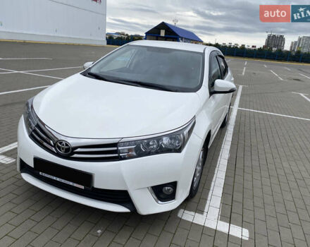 Белый Тойота Королла, объемом двигателя 1.6 л и пробегом 101 тыс. км за 14000 $, фото 1 на Automoto.ua