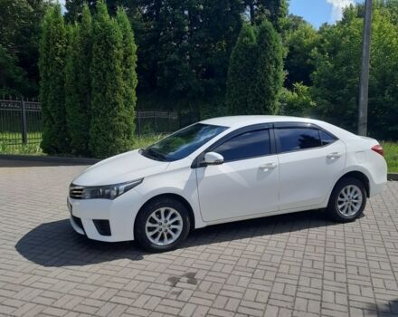 Білий Тойота Королла, об'ємом двигуна 1.3 л та пробігом 194 тис. км за 8800 $, фото 1 на Automoto.ua