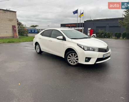 Белый Тойота Королла, объемом двигателя 1.6 л и пробегом 168 тыс. км за 14100 $, фото 1 на Automoto.ua