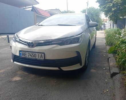 Белый Тойота Королла, объемом двигателя 1.6 л и пробегом 113 тыс. км за 11300 $, фото 1 на Automoto.ua