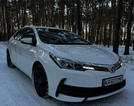 Белый Тойота Королла, объемом двигателя 1.6 л и пробегом 177 тыс. км за 11000 $, фото 1 на Automoto.ua