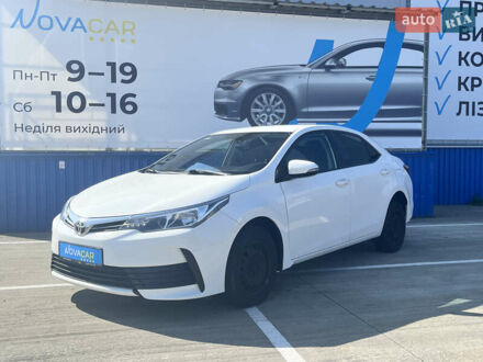 Тойота Королла 2016 в Киеве на Automoto.ua Белый Тойота Королла, объемом двигателя 1.6 л и пробегом 275 тыс. км за 11900 $, фото 1 на Automoto.ua
