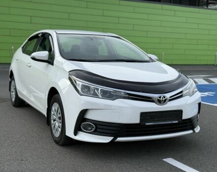 Белый Тойота Королла, объемом двигателя 1.6 л и пробегом 169 тыс. км за 9900 $, фото 1 на Automoto.ua