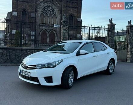 Белый Тойота Королла, объемом двигателя 1.6 л и пробегом 185 тыс. км за 11999 $, фото 1 на Automoto.ua