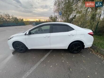 Белый Тойота Королла, объемом двигателя 1.6 л и пробегом 120 тыс. км за 14500 $, фото 1 на Automoto.ua