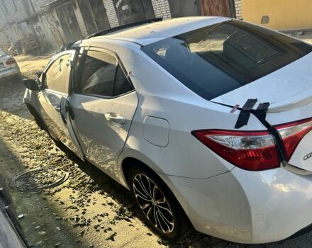 Белый Тойота Королла, объемом двигателя 1.8 л и пробегом 160 тыс. км за 3000 $, фото 1 на Automoto.ua