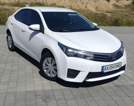 Белый Тойота Королла, объемом двигателя 1.3 л и пробегом 126 тыс. км за 10500 $, фото 1 на Automoto.ua