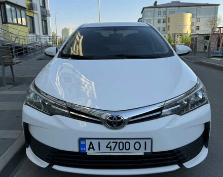 Белый Тойота Королла, объемом двигателя 1.6 л и пробегом 180 тыс. км за 11500 $, фото 1 на Automoto.ua