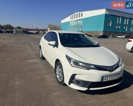 Белый Тойота Королла, объемом двигателя 1.6 л и пробегом 112 тыс. км за 15500 $, фото 1 на Automoto.ua