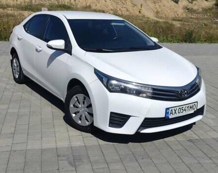 Білий Тойота Королла, об'ємом двигуна 1.33 л та пробігом 118 тис. км за 10500 $, фото 1 на Automoto.ua