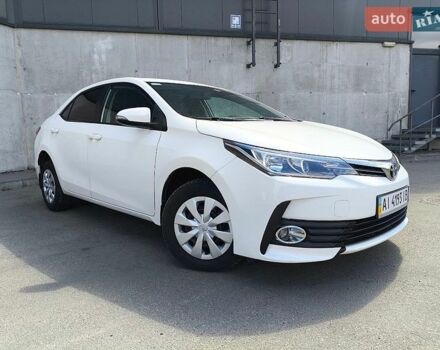 Белый Тойота Королла, объемом двигателя 1.6 л и пробегом 181 тыс. км за 9999 $, фото 1 на Automoto.ua