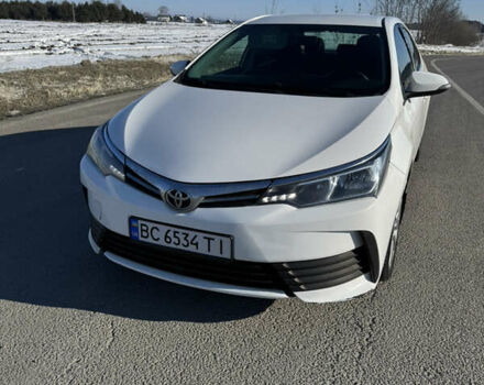 Белый Тойота Королла, объемом двигателя 1.6 л и пробегом 194 тыс. км за 8750 $, фото 1 на Automoto.ua