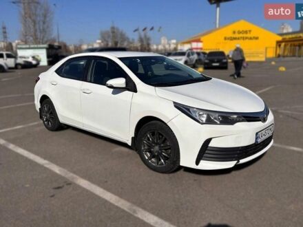 Білий Тойота Королла, об'ємом двигуна 1.6 л та пробігом 201 тис. км за 10250 $, фото 1 на Automoto.ua