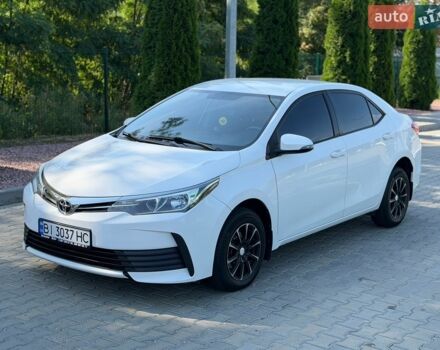 Белый Тойота Королла, объемом двигателя 1.33 л и пробегом 122 тыс. км за 10500 $, фото 1 на Automoto.ua