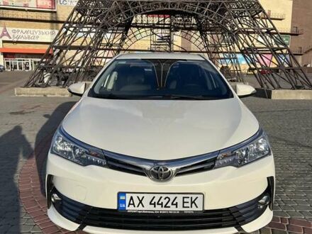 Тойота Королла 2016 в Харькове на Automoto.ua Белый Тойота Королла, объемом двигателя 1.6 л и пробегом 122 тыс. км за 14000 $, фото 1 на Automoto.ua