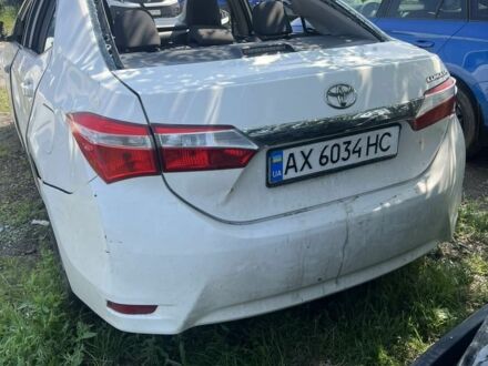 Белый Тойота Королла, объемом двигателя 0 л и пробегом 250 тыс. км за 3550 $, фото 1 на Automoto.ua