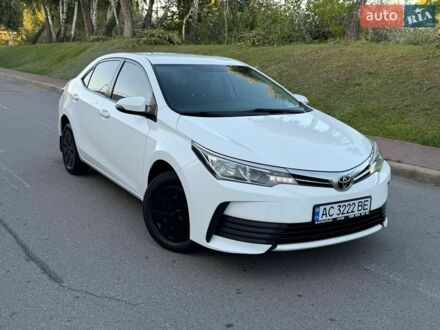 Белый Тойота Королла, объемом двигателя 1.33 л и пробегом 268 тыс. км за 8900 $, фото 1 на Automoto.ua