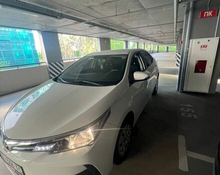 Белый Тойота Королла, объемом двигателя 1.6 л и пробегом 153 тыс. км за 13500 $, фото 1 на Automoto.ua