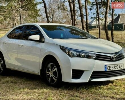 Белый Тойота Королла, объемом двигателя 1.6 л и пробегом 210 тыс. км за 9500 $, фото 1 на Automoto.ua