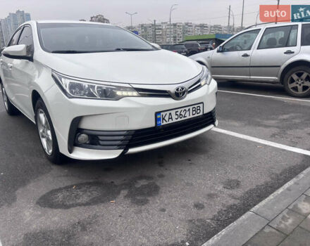 Белый Тойота Королла, объемом двигателя 1.6 л и пробегом 128 тыс. км за 15200 $, фото 1 на Automoto.ua