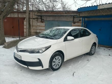 Белый Тойота Королла, объемом двигателя 1.3 л и пробегом 83 тыс. км за 10999 $, фото 1 на Automoto.ua
