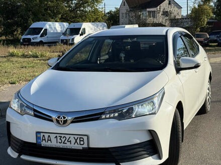 Белый Тойота Королла, объемом двигателя 1.6 л и пробегом 317 тыс. км за 11500 $, фото 1 на Automoto.ua