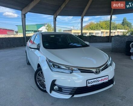 Белый Тойота Королла, объемом двигателя 1.6 л и пробегом 186 тыс. км за 14599 $, фото 1 на Automoto.ua