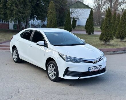 Белый Тойота Королла, объемом двигателя 1.3 л и пробегом 140 тыс. км за 9850 $, фото 1 на Automoto.ua