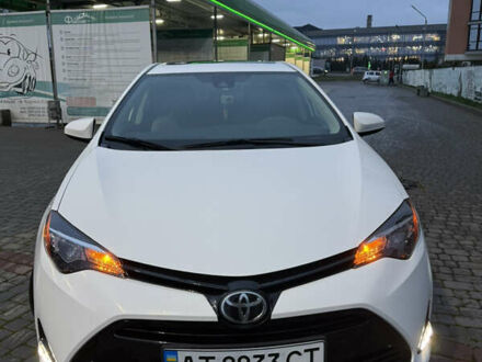 Белый Тойота Королла, объемом двигателя 1.8 л и пробегом 109 тыс. км за 13800 $, фото 1 на Automoto.ua
