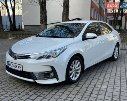 Белый Тойота Королла, объемом двигателя 1.6 л и пробегом 50 тыс. км за 15800 $, фото 1 на Automoto.ua