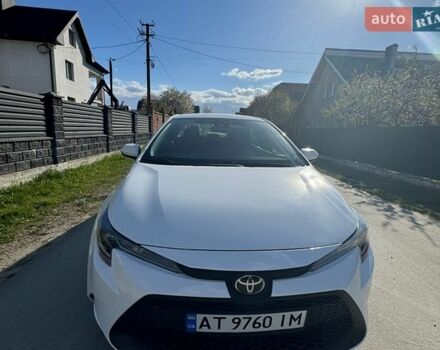 Белый Тойота Королла, объемом двигателя 1.8 л и пробегом 51 тыс. км за 17300 $, фото 1 на Automoto.ua