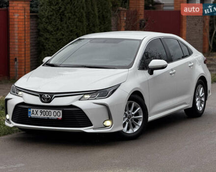 Білий Тойота Королла, об'ємом двигуна 1.6 л та пробігом 73 тис. км за 16900 $, фото 1 на Automoto.ua