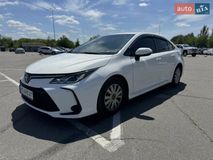 Тойота Королла 2019 в Днепре (Днепропетровске) на Automoto.ua Белый Тойота Королла, объемом двигателя 1.6 л и пробегом 117 тыс. км за 14900 $, фото 1 на Automoto.ua