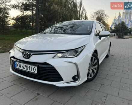 Белый Тойота Королла, объемом двигателя 1.6 л и пробегом 69 тыс. км за 16700 $, фото 1 на Automoto.ua