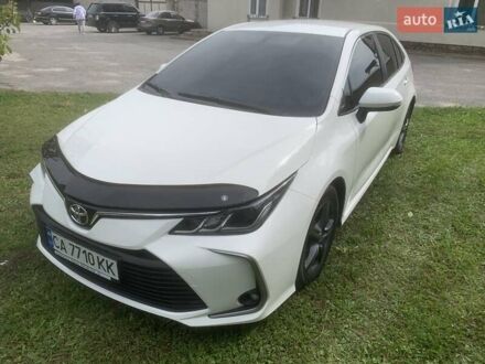 Белый Тойота Королла, объемом двигателя 1.6 л и пробегом 125 тыс. км за 13800 $, фото 1 на Automoto.ua