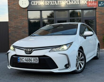 Белый Тойота Королла, объемом двигателя 1.6 л и пробегом 71 тыс. км за 17600 $, фото 1 на Automoto.ua