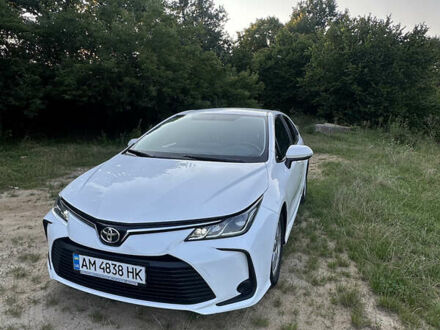 Белый Тойота Королла, объемом двигателя 1.6 л и пробегом 116 тыс. км за 15100 $, фото 1 на Automoto.ua
